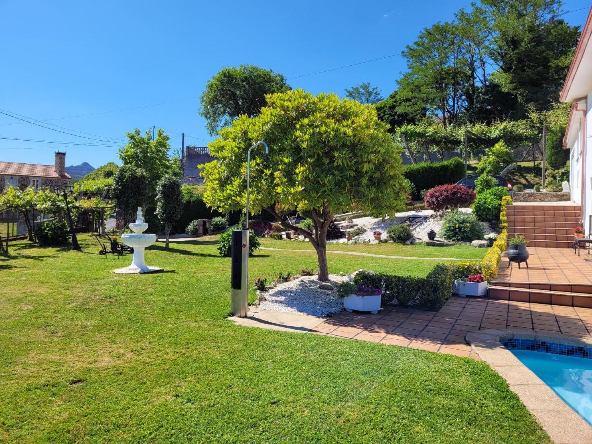 Casa Tarrio Con Piscina - Santiago De Compostela Villa Boqueixon Exterior photo